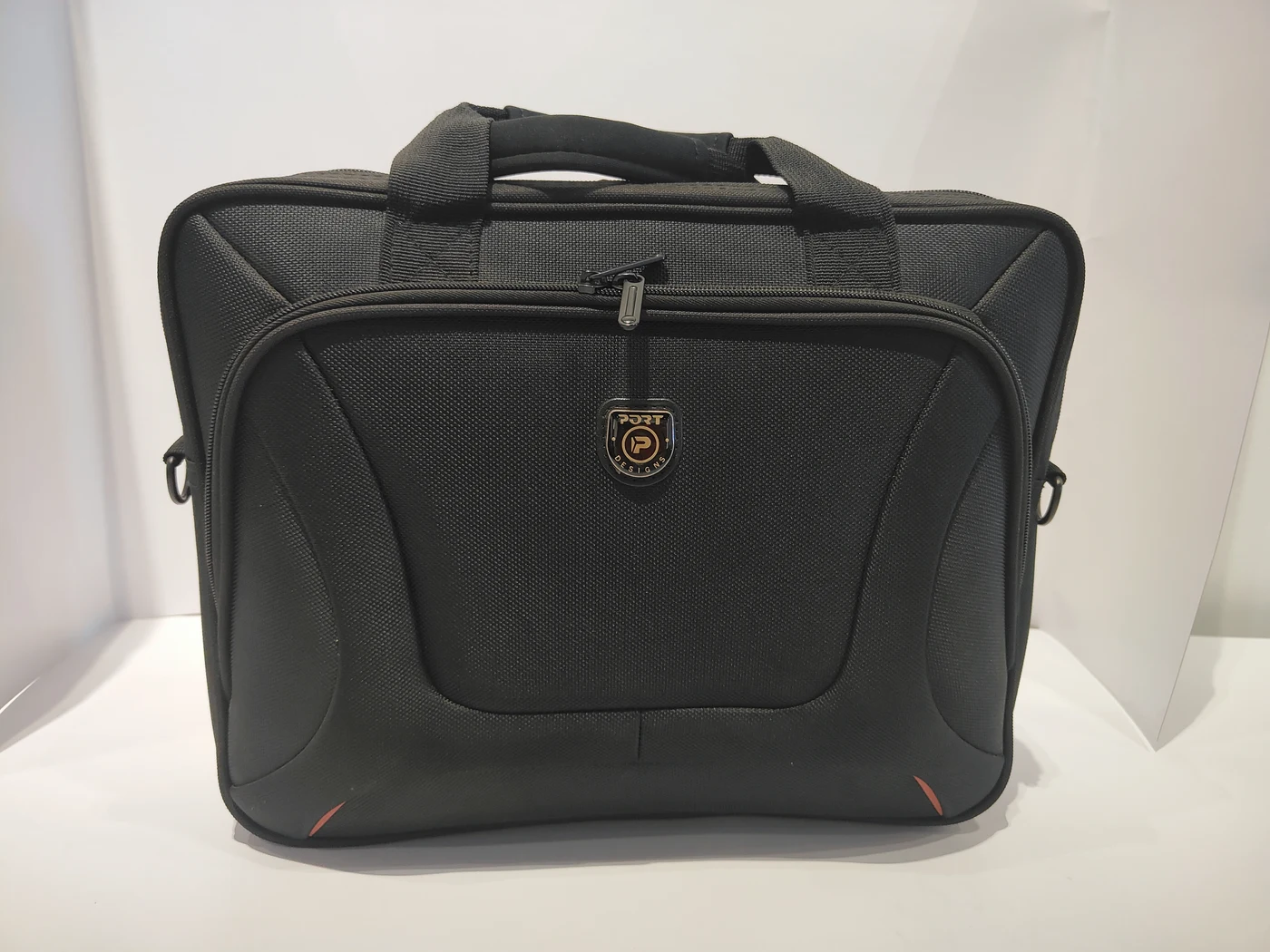 Casual briefcases